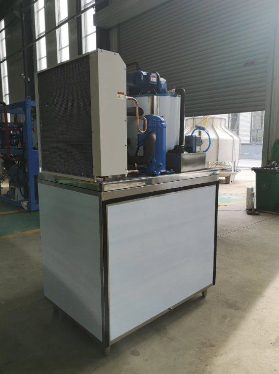 Commercial Automatic Flake Ice Machine (0.5T-5T)